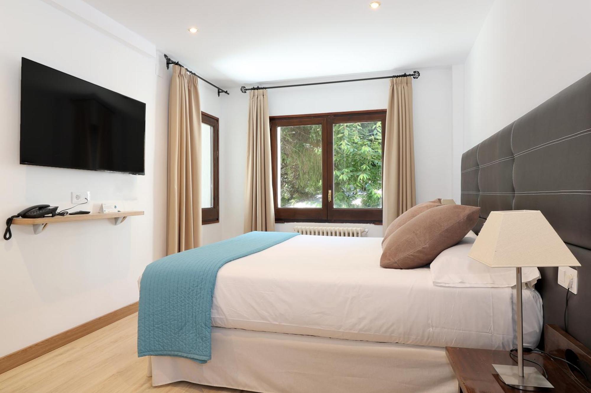 Hotel Blu Aran Vielha Kültér fotó